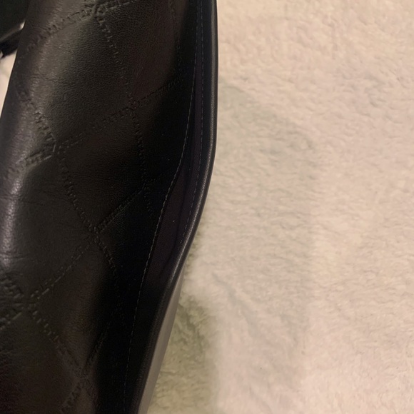 Tory Burch Georgia Turn - lock large black leather bag - Picture 10 of 16